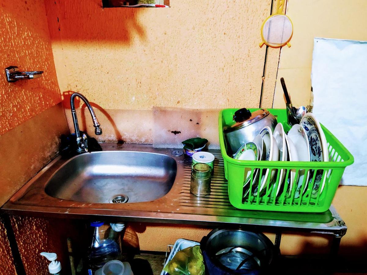 Hostal Latitud Ecuem Quito Buitenkant foto