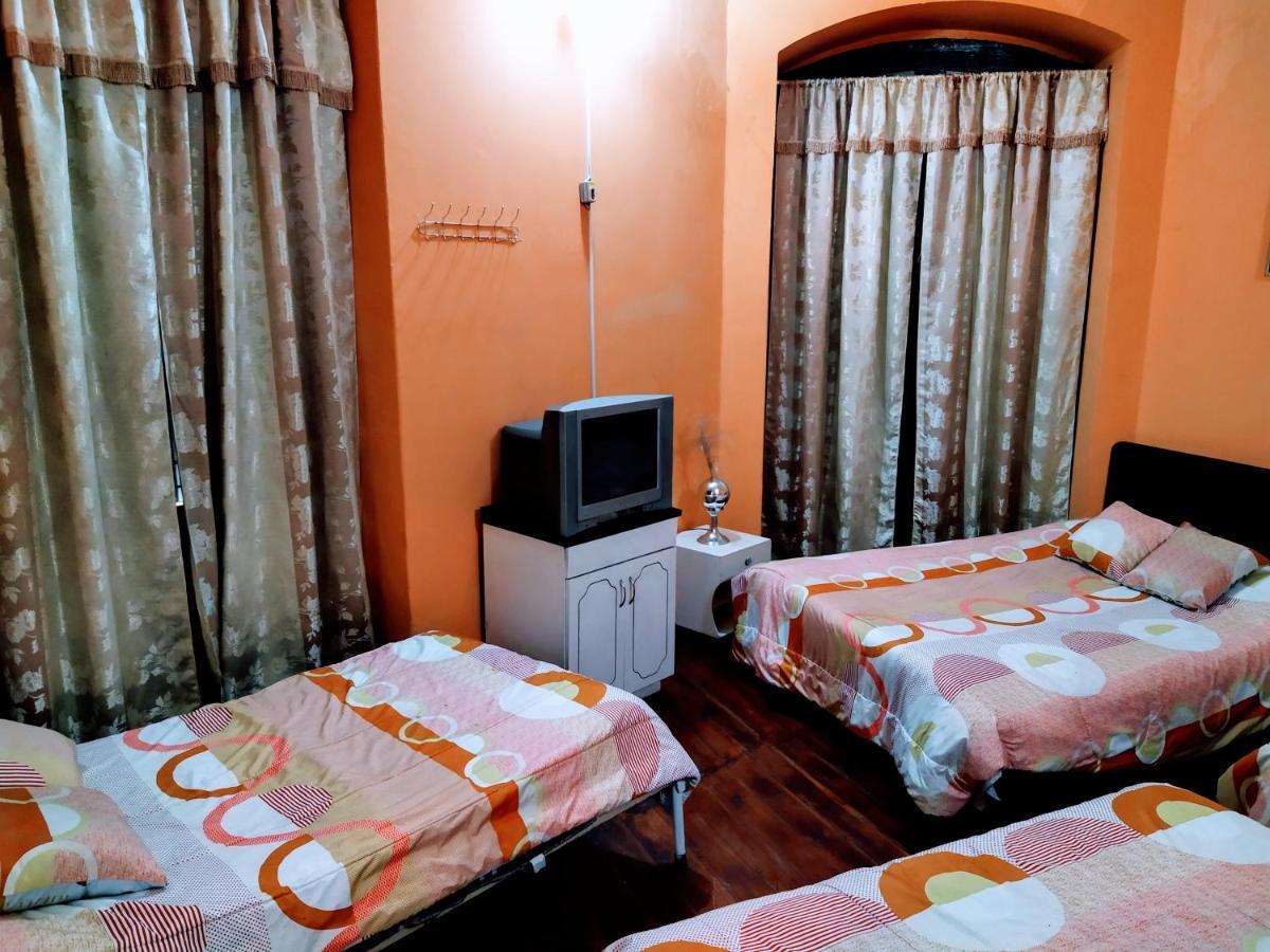 Hostal Latitud Ecuem Quito Buitenkant foto